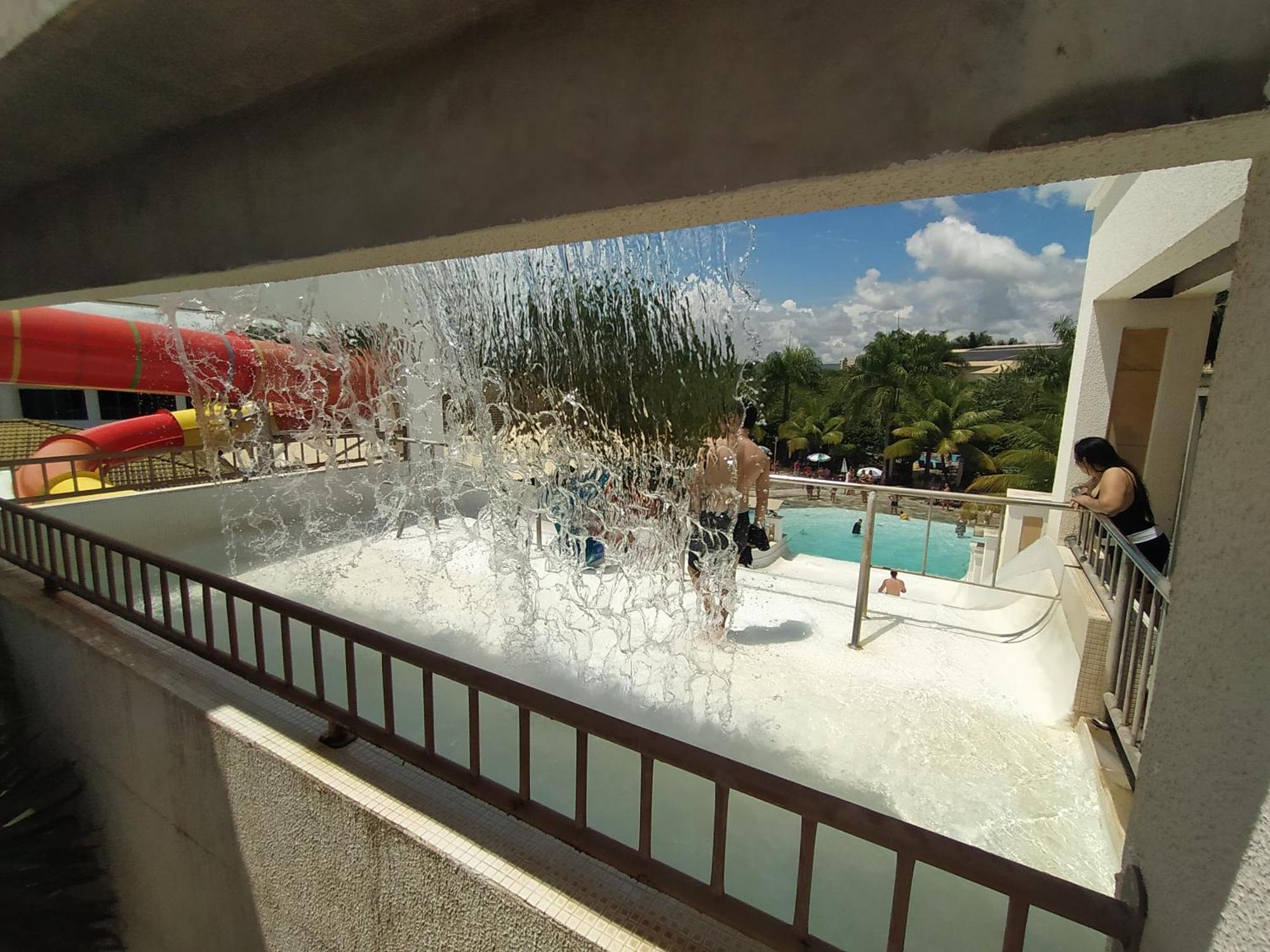 Lacqua Diroma, Mais Parque Acquatico Com Piscina De Ondas Caldas Novas Luaran gambar